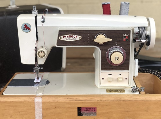 Pinnock CRAFTAMATIC HZ-120 Sewing Machine