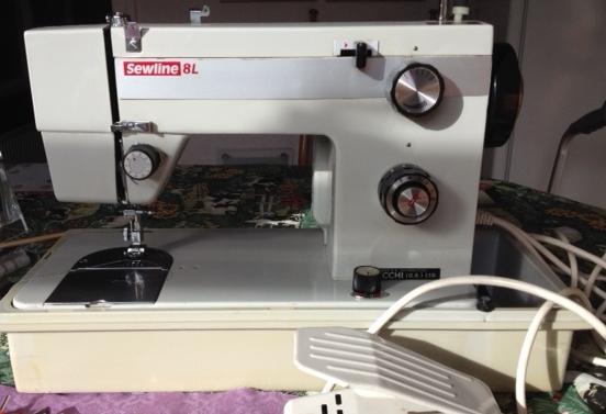 Sewline 8L Sewing Machine