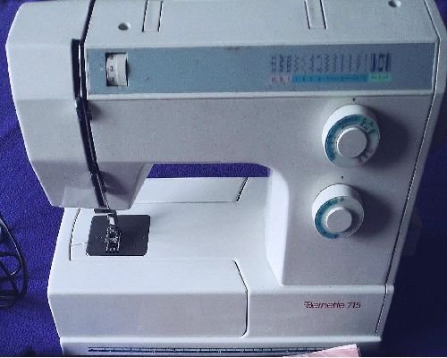 sewing machine