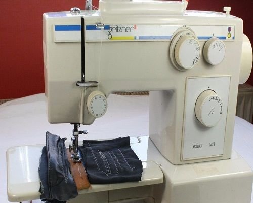 sewing machine