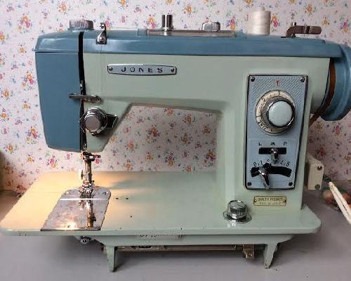 sewing machine