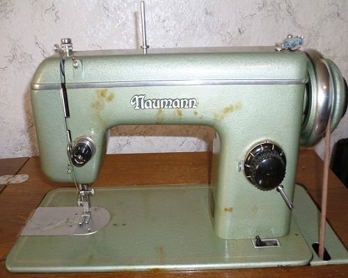 sewing machine