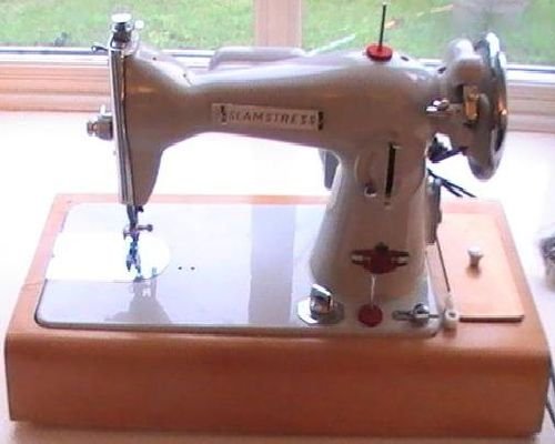 Seamstress Sewing Machine