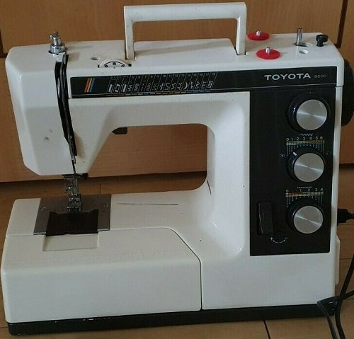 sewing machine