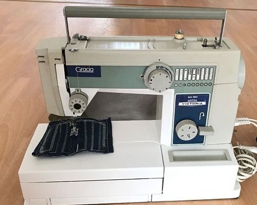 sewing machine