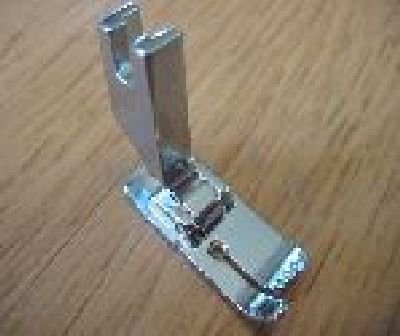 sewing machine straight stitch foot